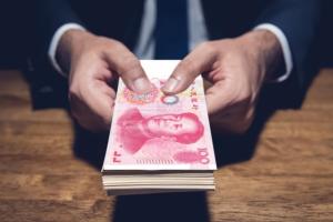 中国外汇储备连续6个月超3.2万亿美元 外汇管理局副局长：10月汇市供求保持稳定